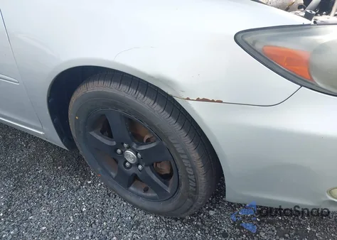 2003 Toyota Camry Se from USA, damaged, VIN JTDBE32K030230040